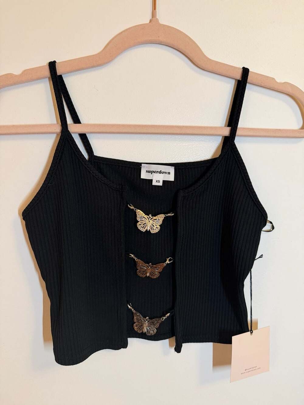 superdown Black Ribbed Butterfly Clasp Crop Top Size XS